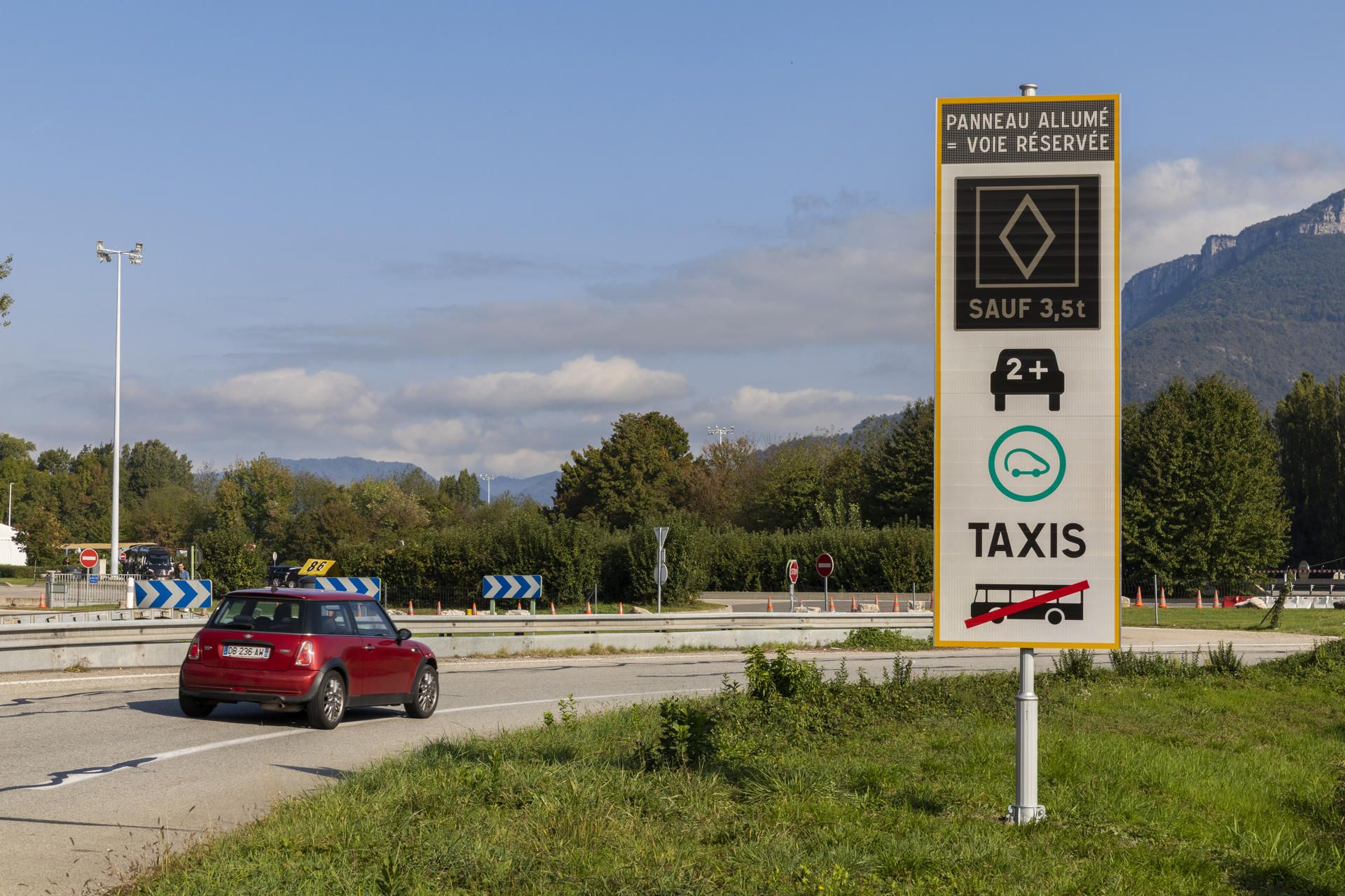 La mobilité durable de Grenoble Alpes Métropole | Territoires en ...