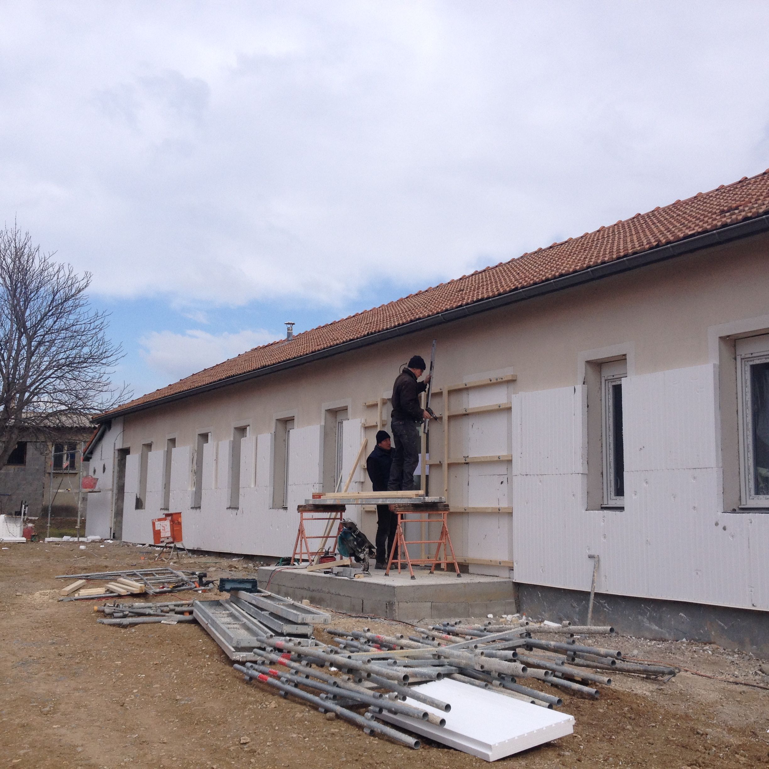 Travaux de rénovation énergétique sur un bâtiment